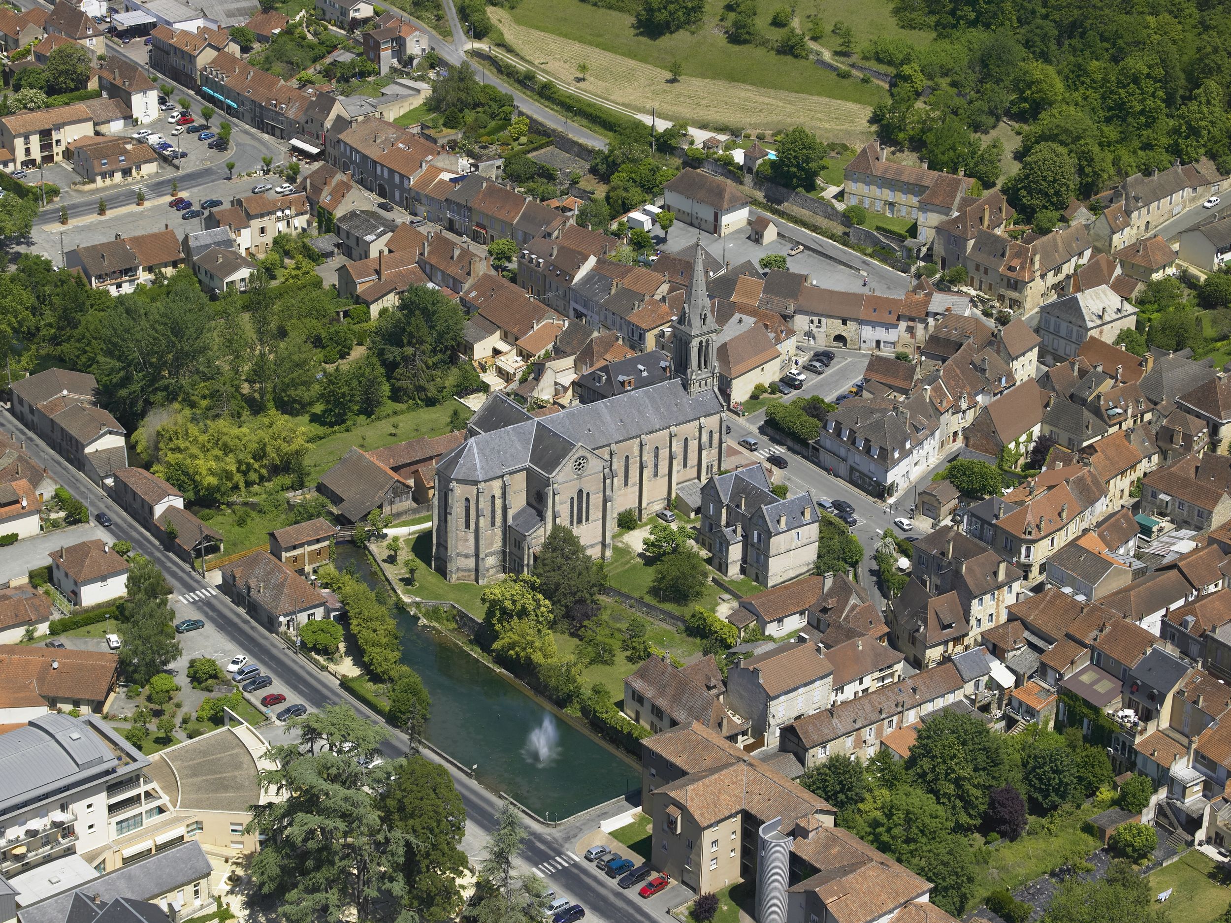 The new church of Saint-Sulpice in Le Bugue