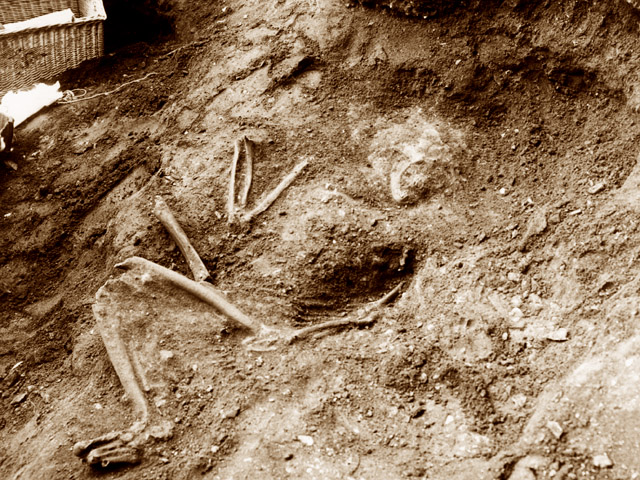 La Ferrassie burial site